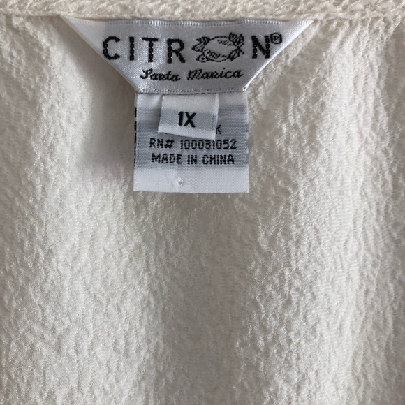 Citron Santa Monica Silk Ruffle Detail Sleeveless Blouse Off White Size 1X - Picture 4 of 5